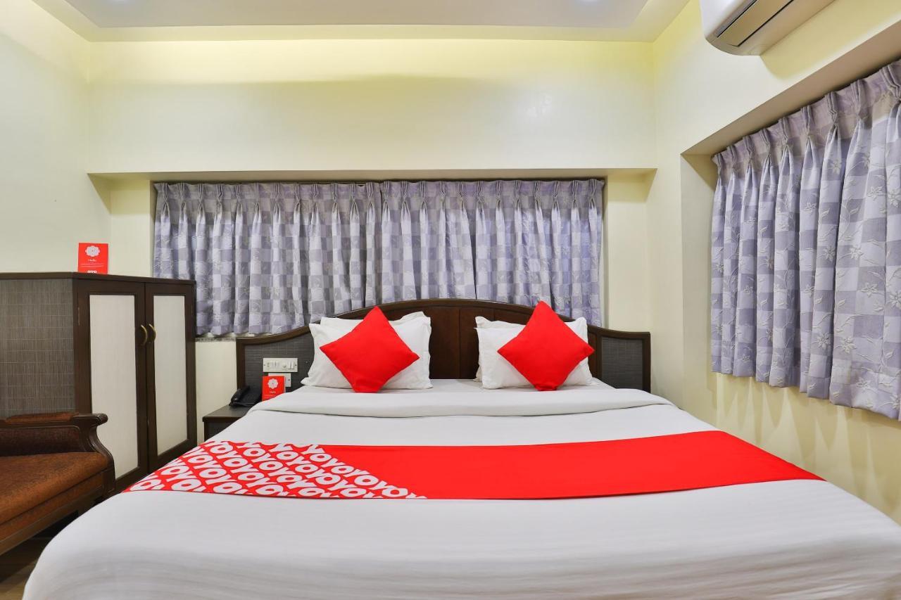 Oyo 17117 Hotel Rainbow فَدودارا المظهر الخارجي الصورة